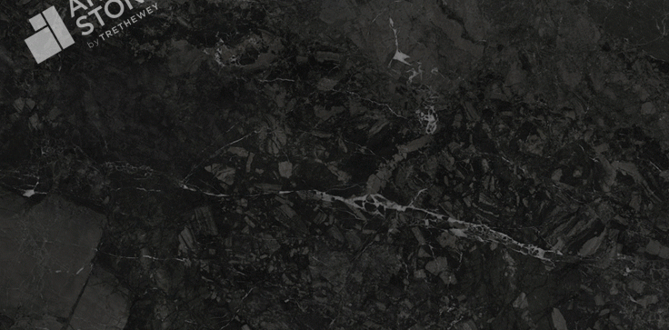 Layla 01 - Neolith - Close Up